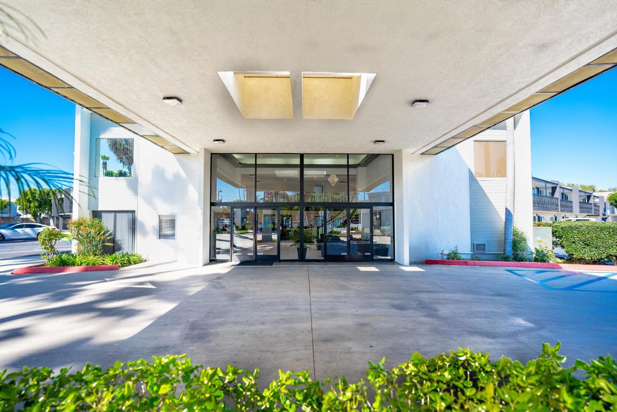 Quality Inn&Suites Buena Park Anaheim Exterior foto